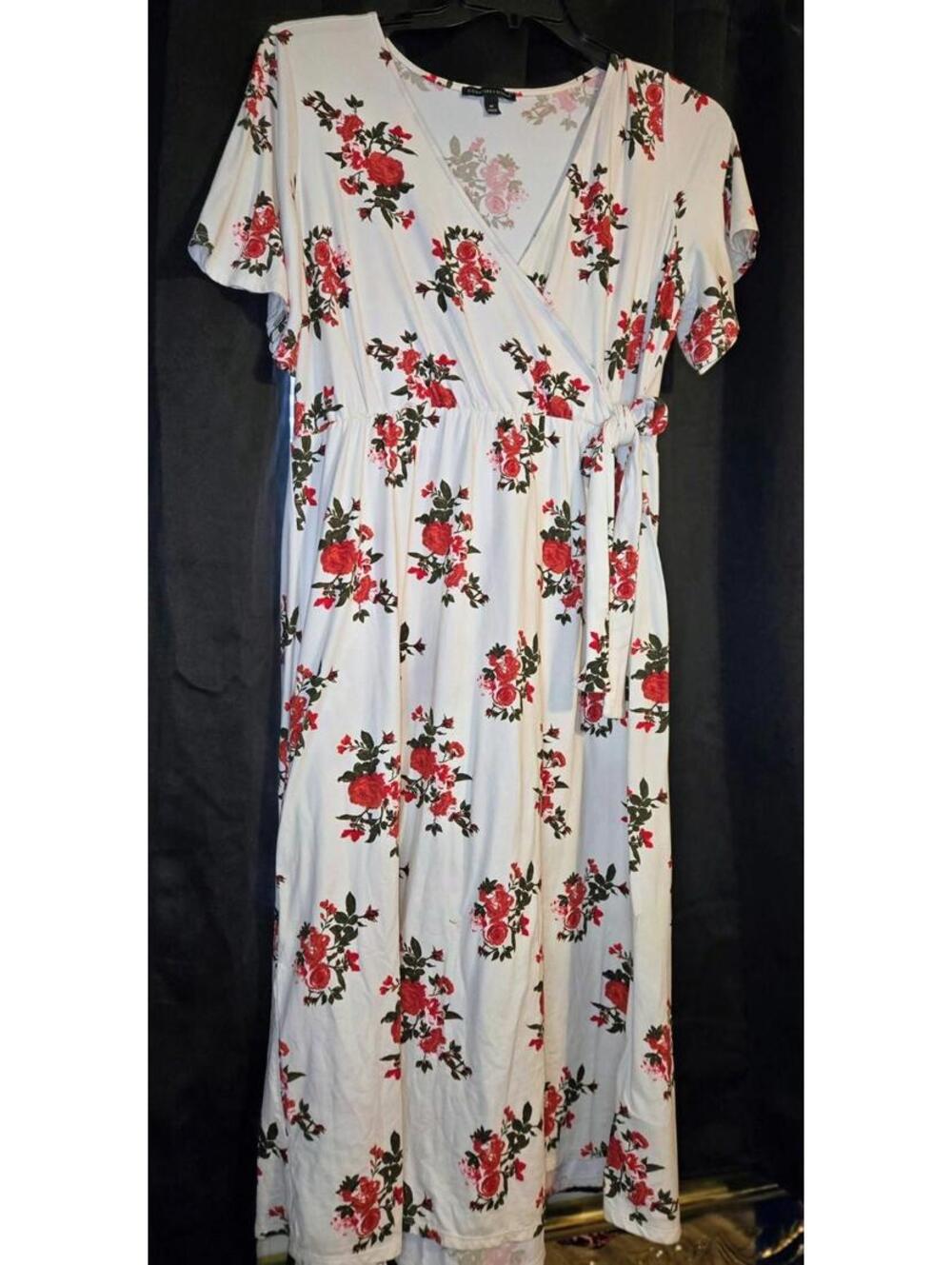 Signature Boutique‎ Brand sz Med